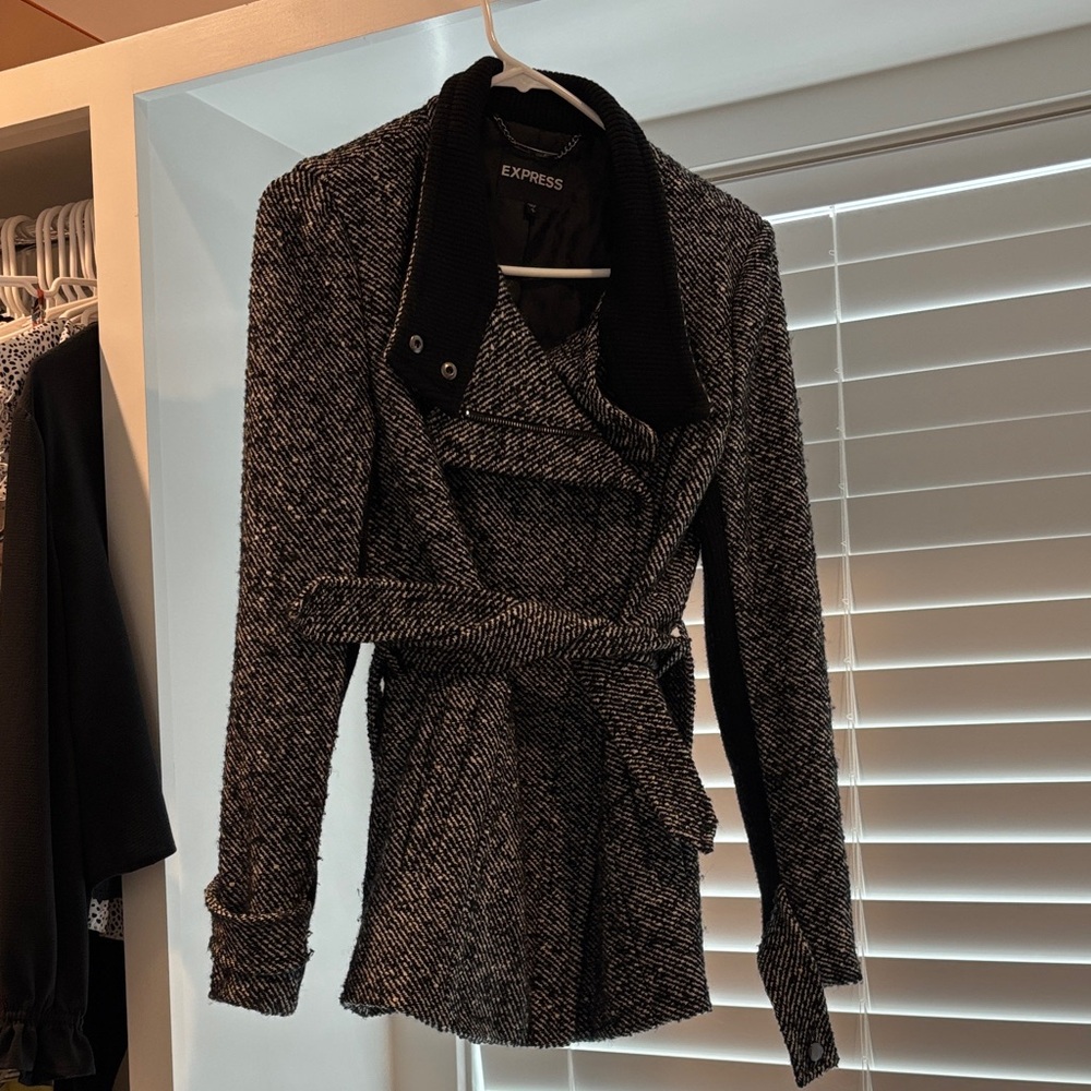 Express Women's Textured Black and Gray Trench Coat